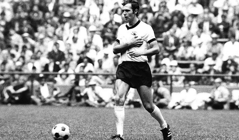 Franz Beckenbauer rất thành công ở vị trí cầu thủ và huấn luyện viên